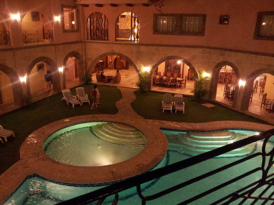 Concert a Coron Island CORTO del MAR